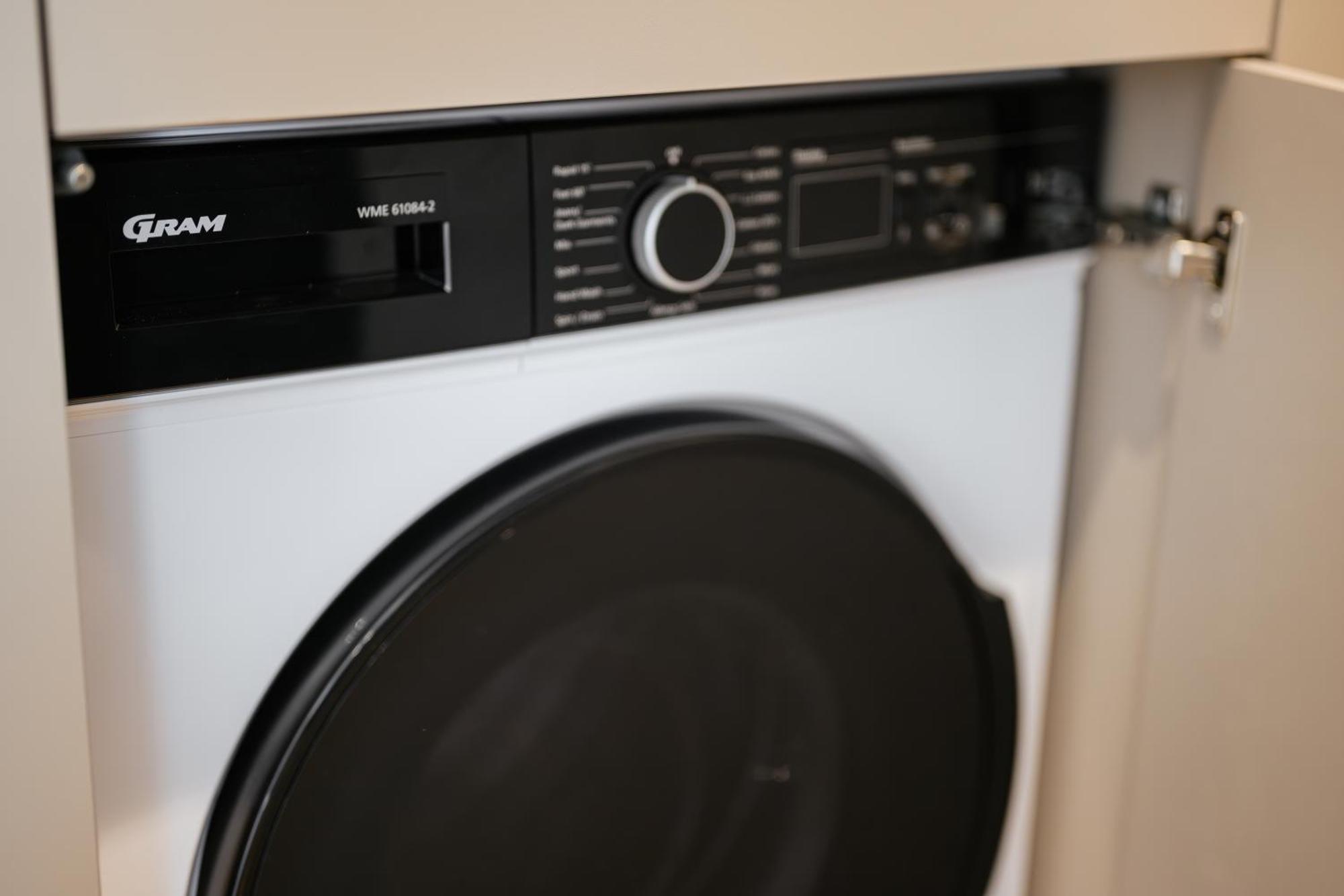 Мм Group Apartment Użhorod Zewnętrze zdjęcie